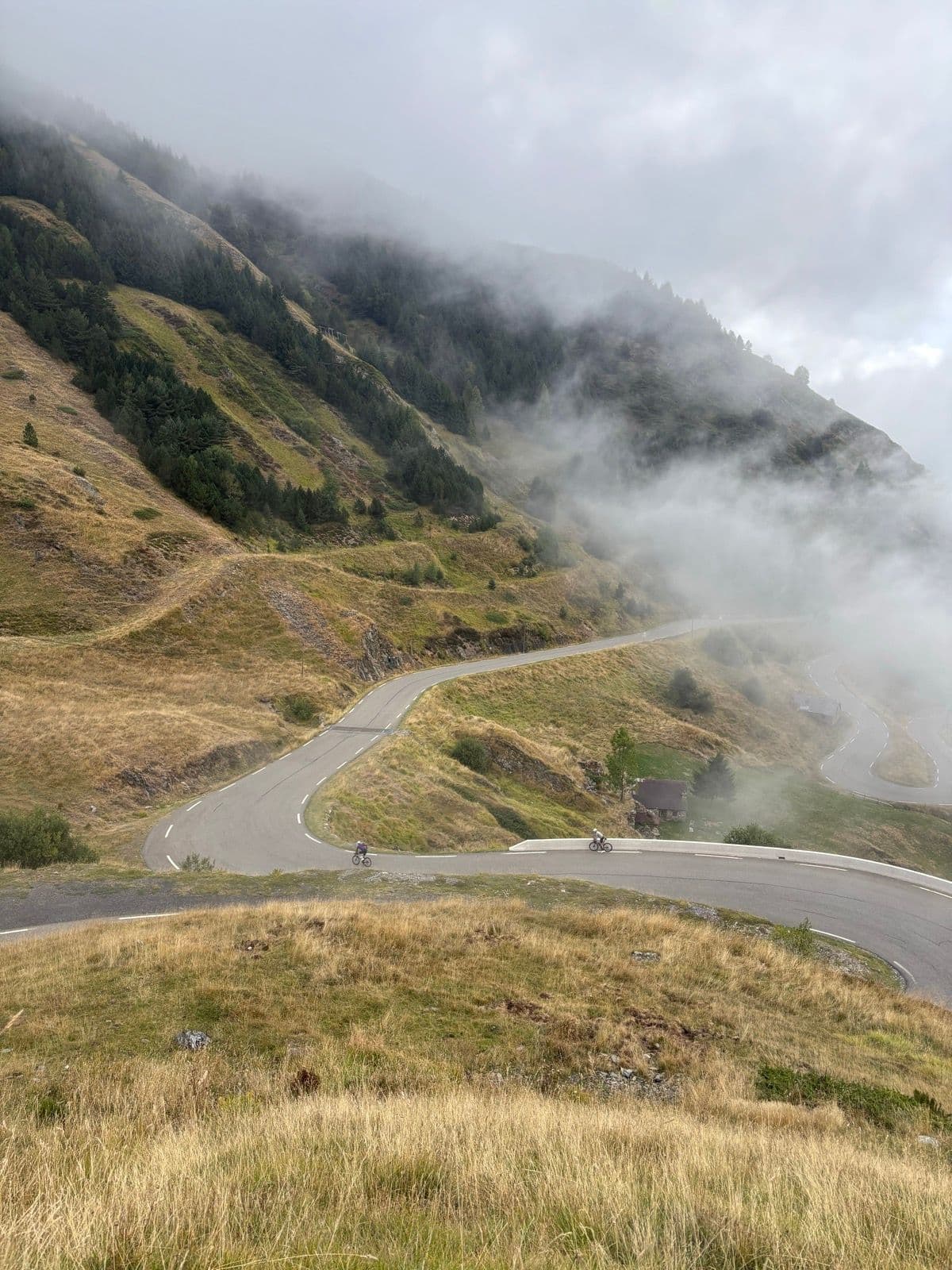 pyrenees-luz-ardiden_1.jpg